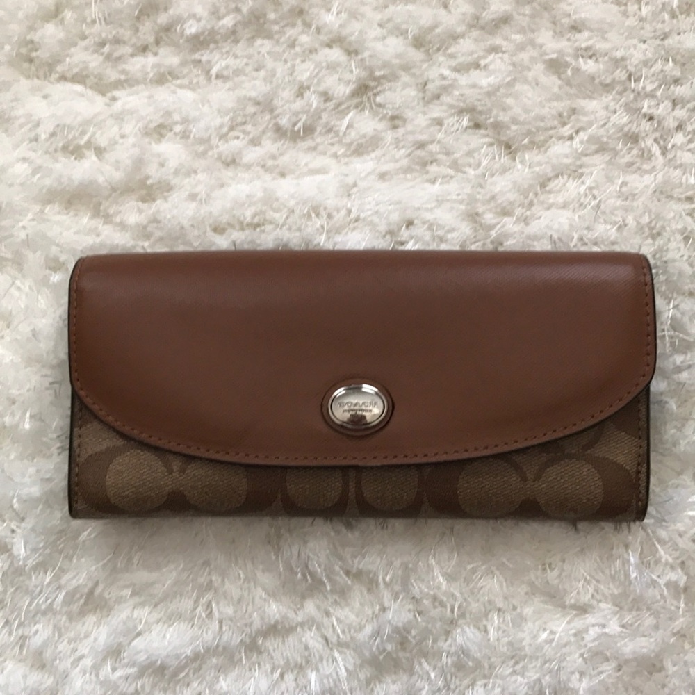 Coach wallet
